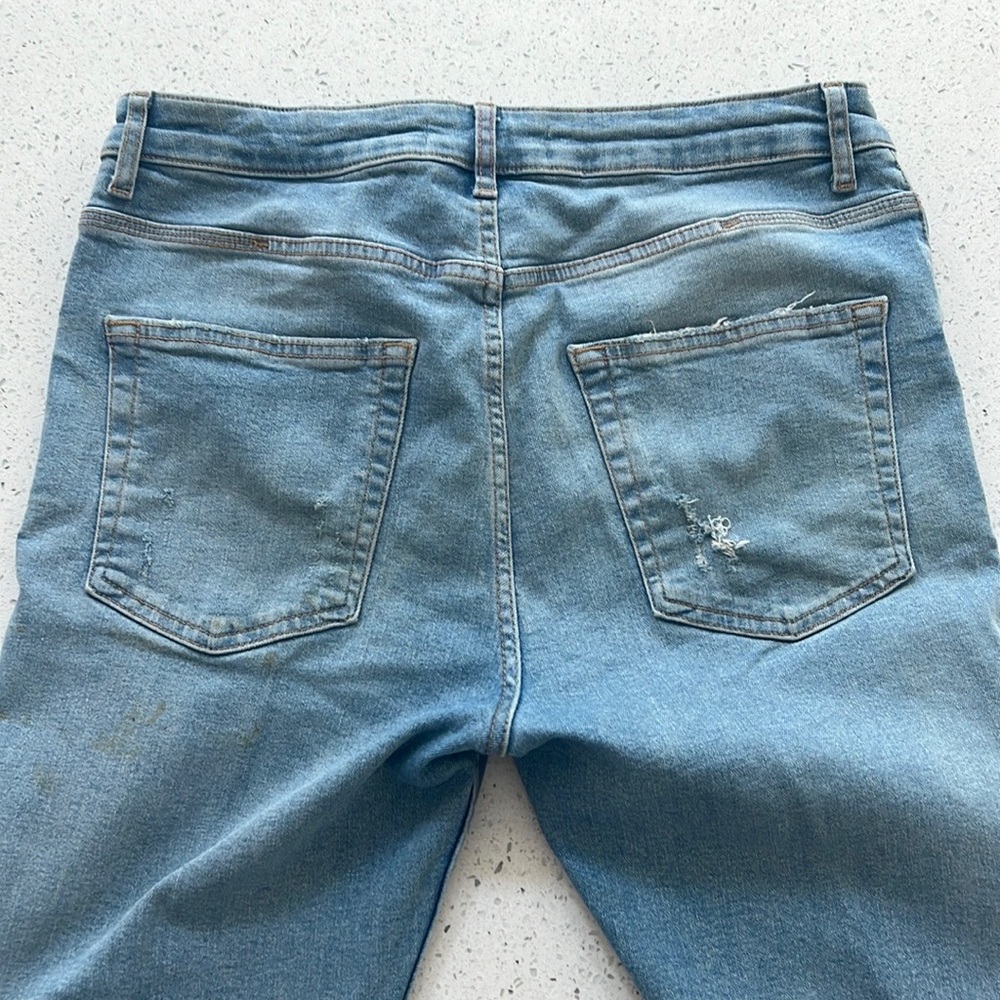 Zara Ripped Jeans - Picture 7 of 8